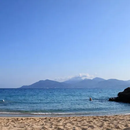 In Riva Al Mare A كان